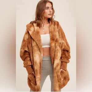 Hem & Thread One Size Cozy Brown Faux Fur Jacket with pockets and hood